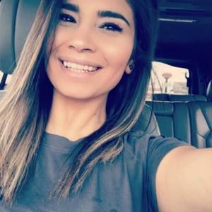 Meet your Posher, Sonia